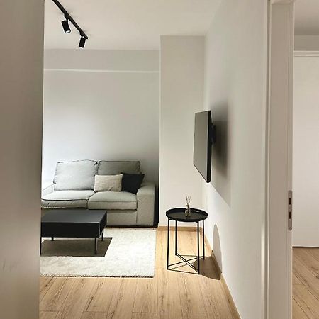 City Centre Apartment Patras Bagian luar foto